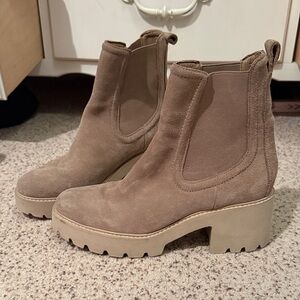 Dolce vita Women's Tan Ankle Boots 8.5